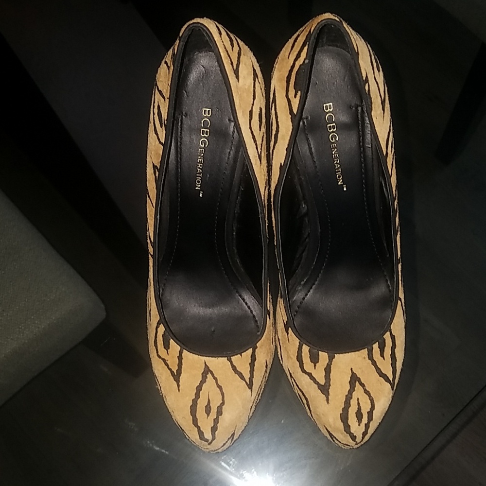 BCBGeneration animal print heels